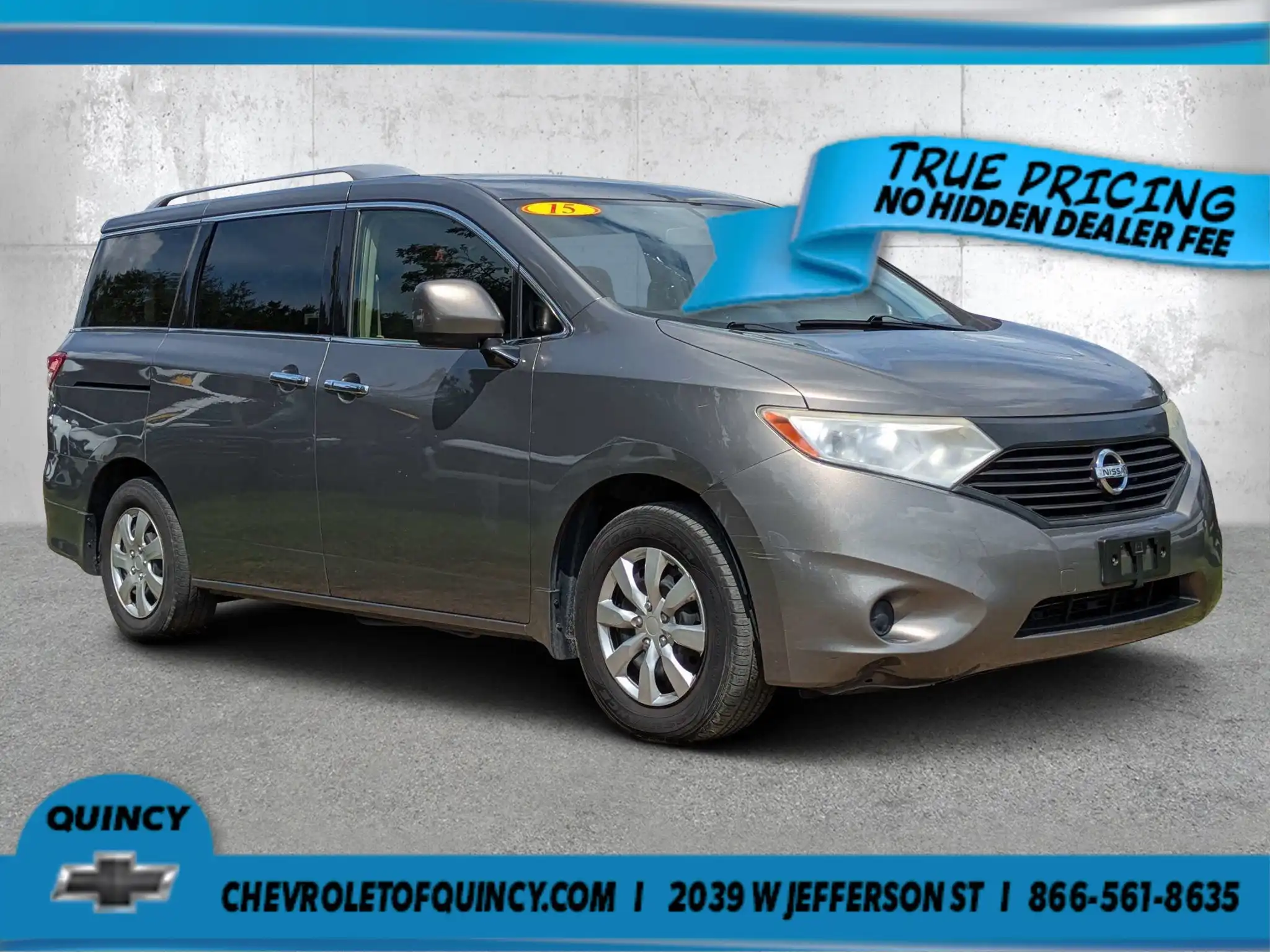 2015 Nissan Quest S's photo