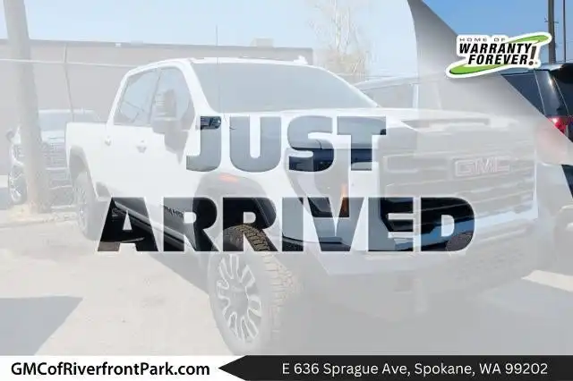 2025 GMC Sierra 4WD Crew Cab Standard Box AT4's photo