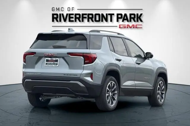 2026 GMC Terrain Elevation AWD photo 3