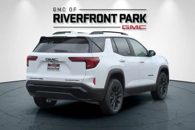 2026 GMC Terrain Elevation AWD photo 3