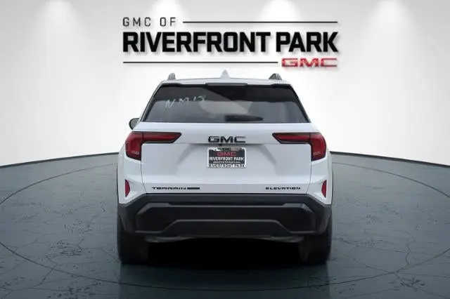 2026 GMC Terrain Elevation AWD photo 4