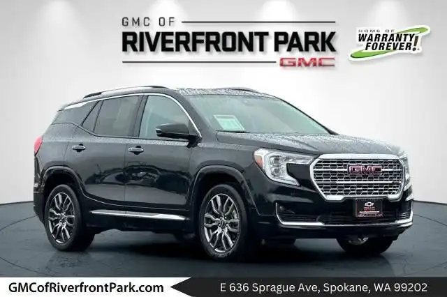 2024 GMC Terrain Denali AWD's photo