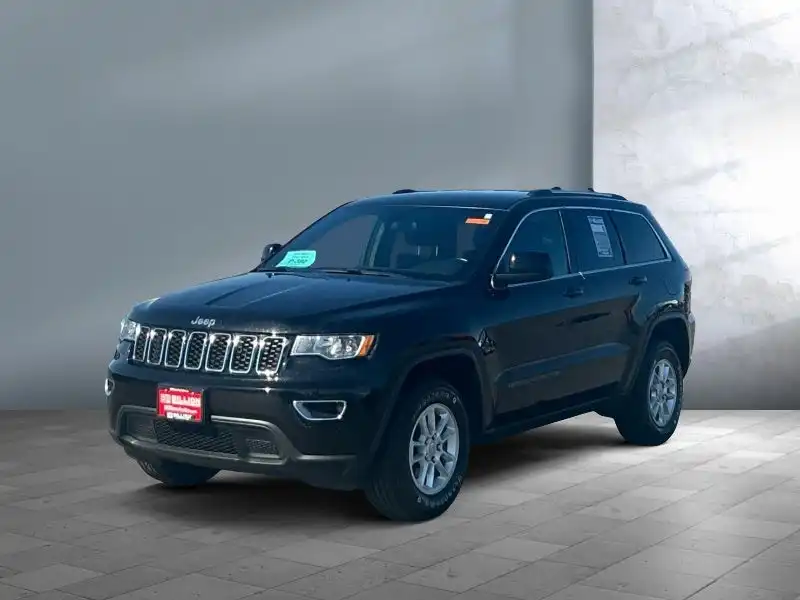 2019 Jeep Grand Cherokee Laredo's photo