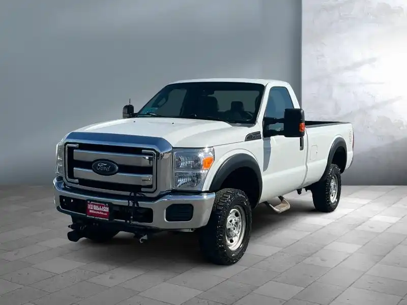 2016 Ford F-250 XLT 4WD Regular Cab 8' Box's photo