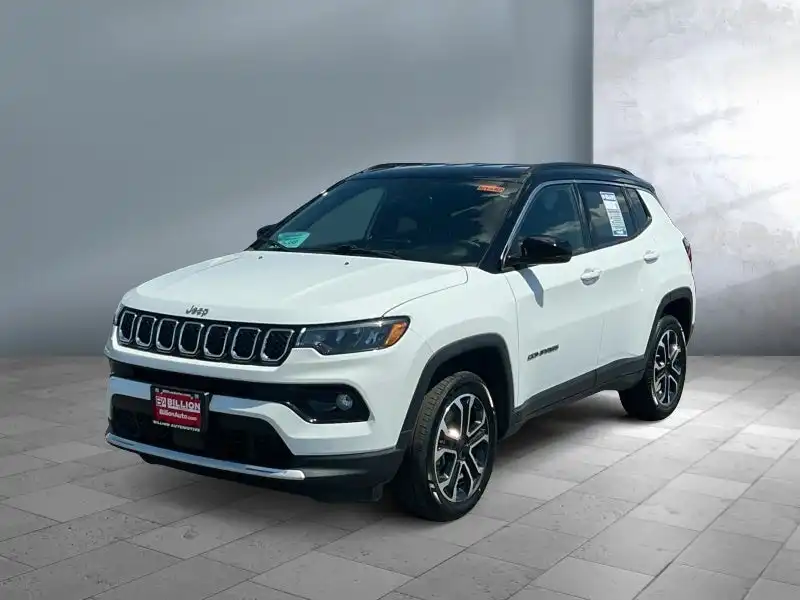 2023 Jeep Compass Limited 4X4's photo