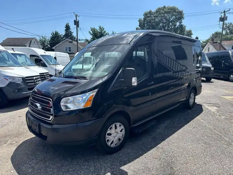 2019 Ford Transit 350 XL Med Roof Sliding Pass. 148's photo