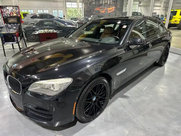 2012 BMW 7 Series 750Li's photo