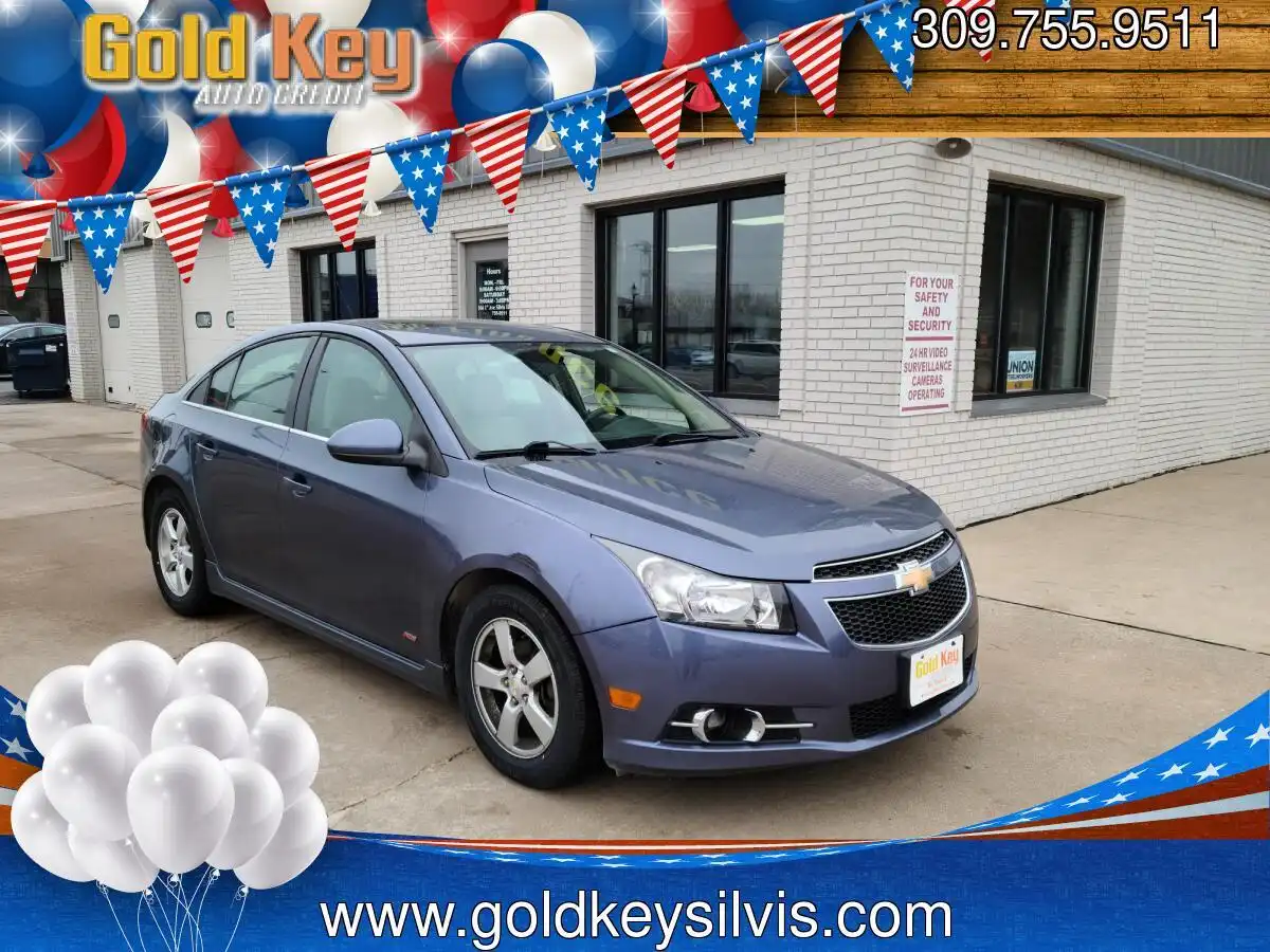 2013 Chevrolet Cruze 2LT Auto's photo