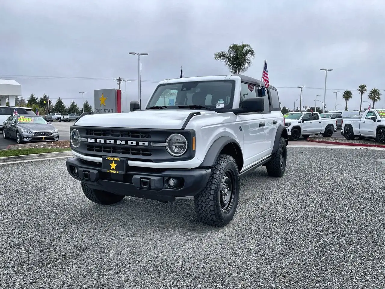 2023 Ford Bronco Black Diamond Advanced (322A) 4x4 photo 1