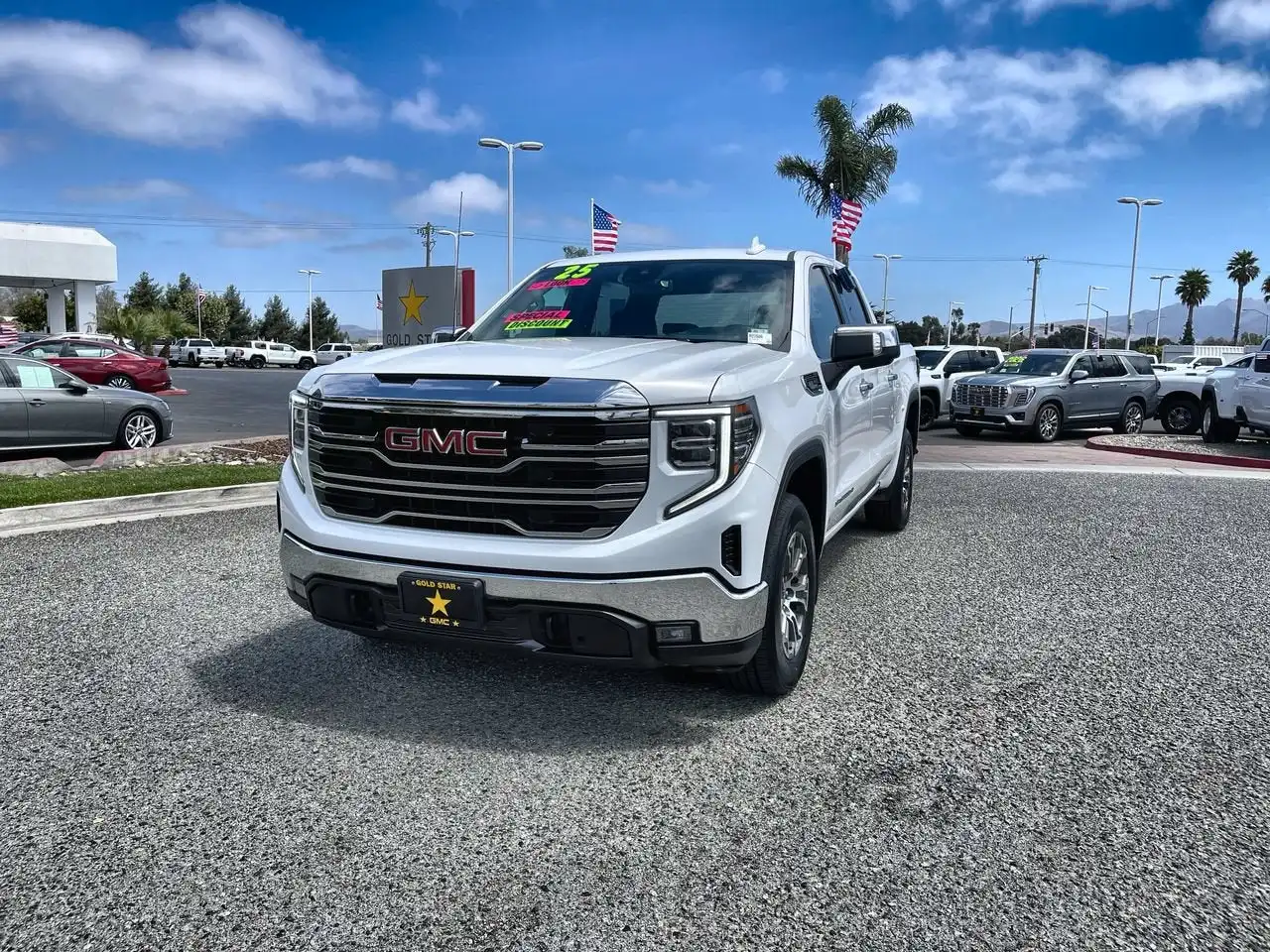 2025 GMC Sierra 2WD Crew Cab Short Box SLT's photo