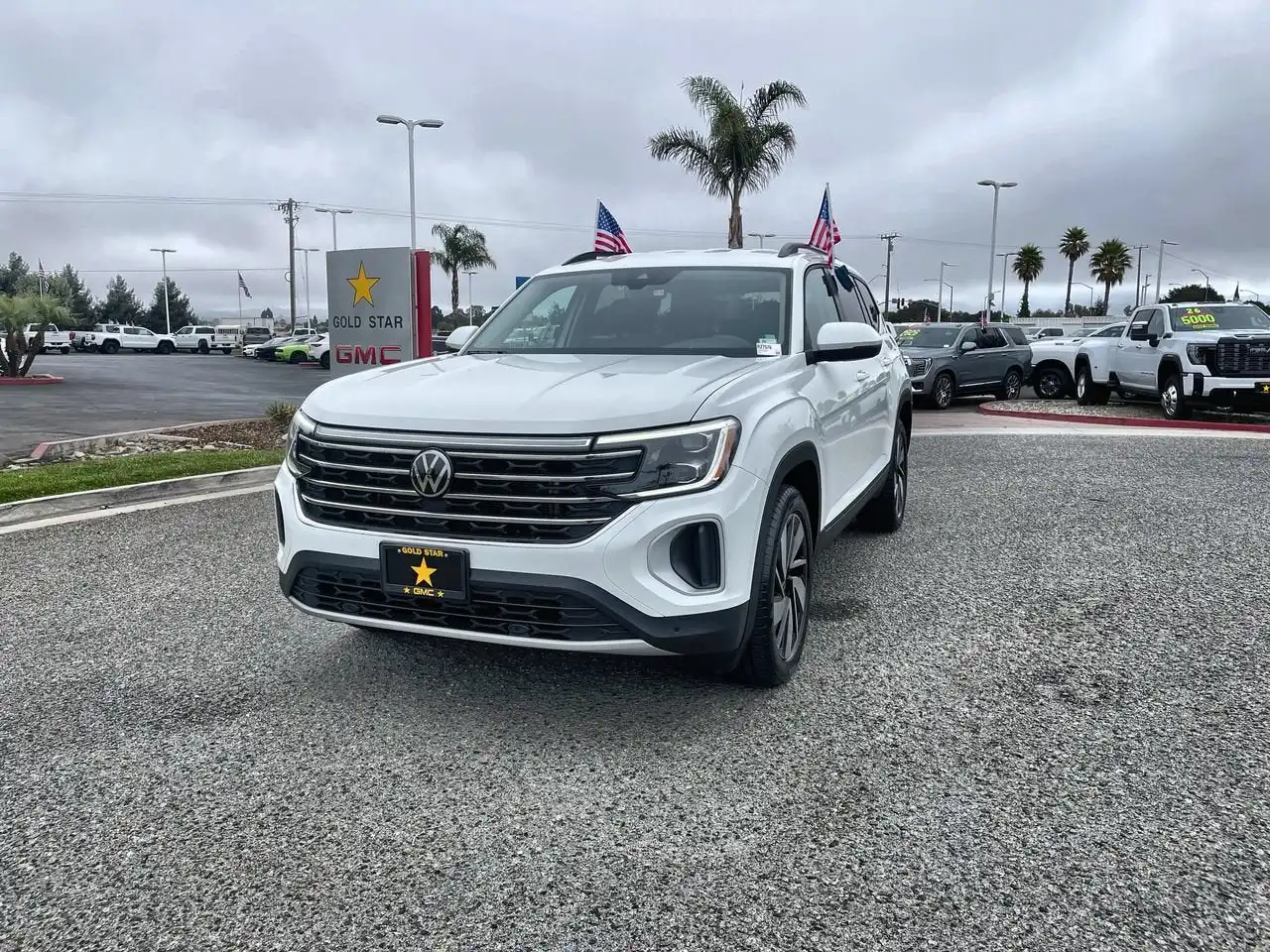 2024 Volkswagen Atlas 2.0T SE w/Tech 4MOTION's photo
