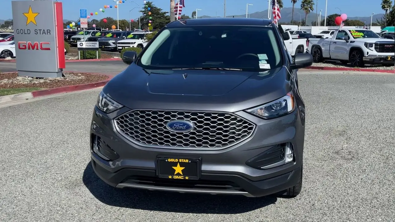 2024 Ford Edge SEL AWD photo 3