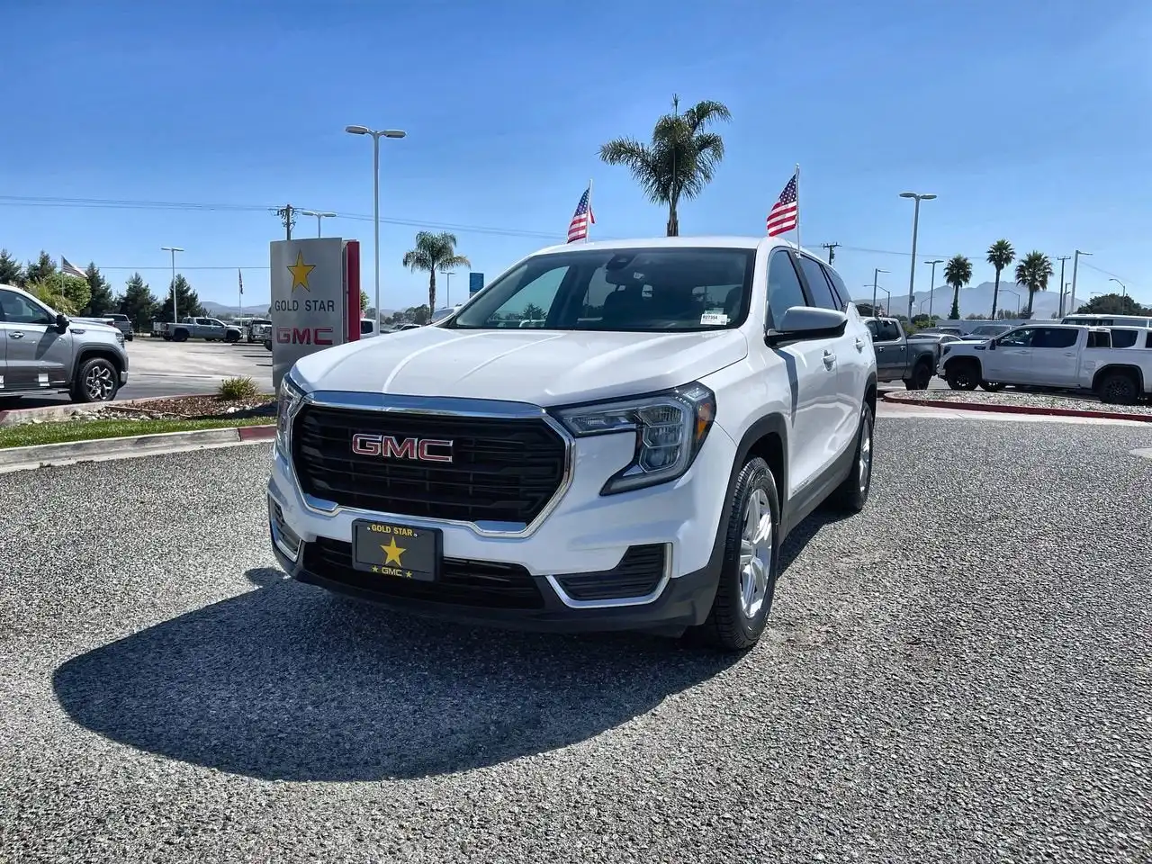 2024 GMC Terrain SLE FWD's photo