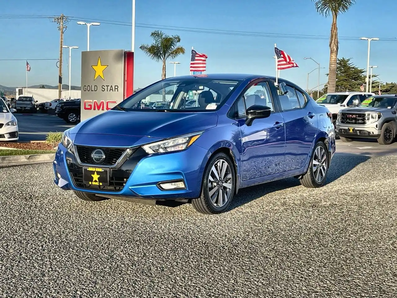 2021 Nissan Versa 1.6 SR CVT's photo