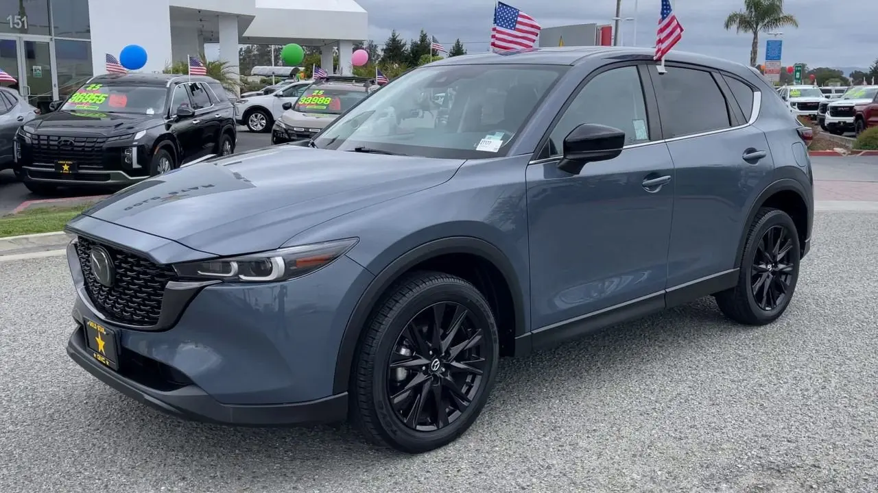 2023 Mazda CX-5 S Carbon Edition Auto AWD photo 4