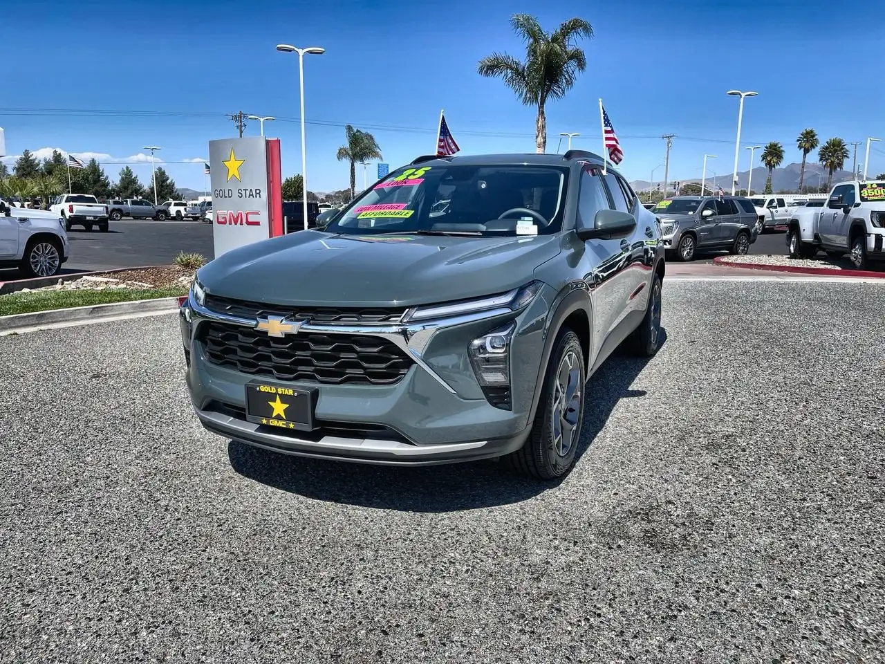 2025 Chevrolet Trax LT's photo