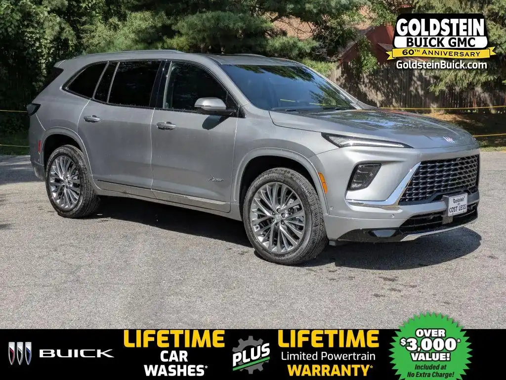 2026 Buick Enclave Avenir AWD's photo