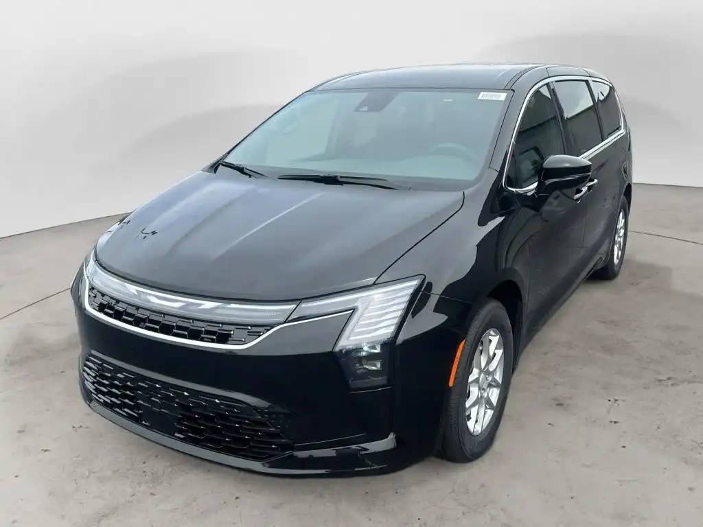 2027 Chrysler Pacifica Select's photo