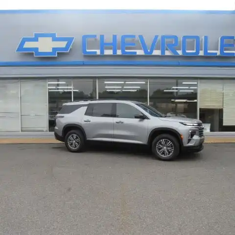 2025 Chevrolet Traverse LT FWD's photo