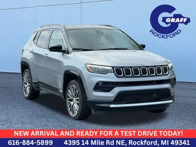 2023 Jeep Compass Limited 4X4's photo