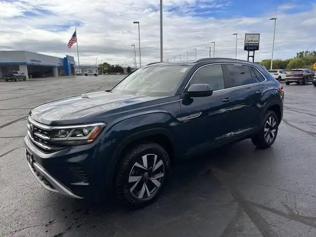 2020 Volkswagen Atlas Cross Sport 3.6L V6 FSI Comfortline Tiptronic 4Motion's photo