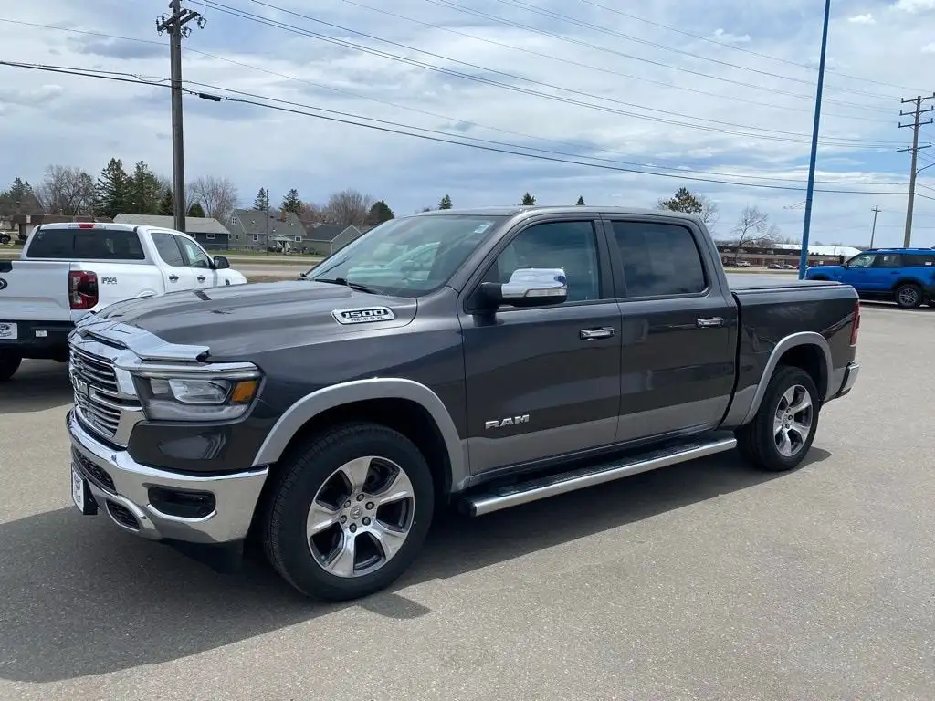 2020 RAM 1500 Laramie 4x4 Crew Cab 5'7's photo