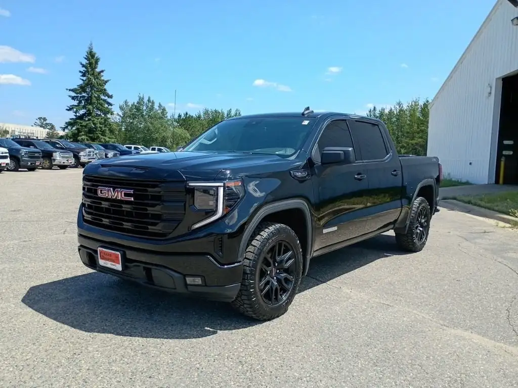 2023 GMC Sierra 4WD Crew Cab Standard Box Elevation's photo