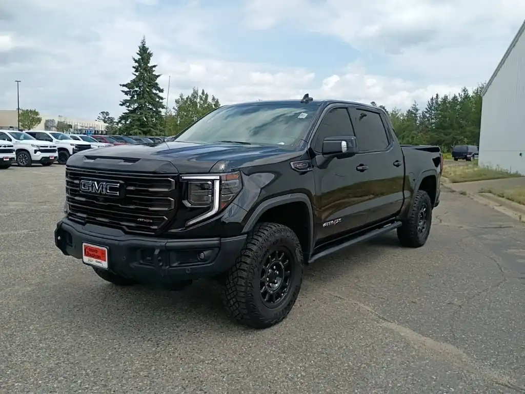 2024 GMC Sierra 4WD Crew Cab Short Box AT4X's photo