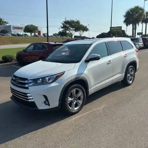 2018 Toyota Highlander Limited V6's photo
