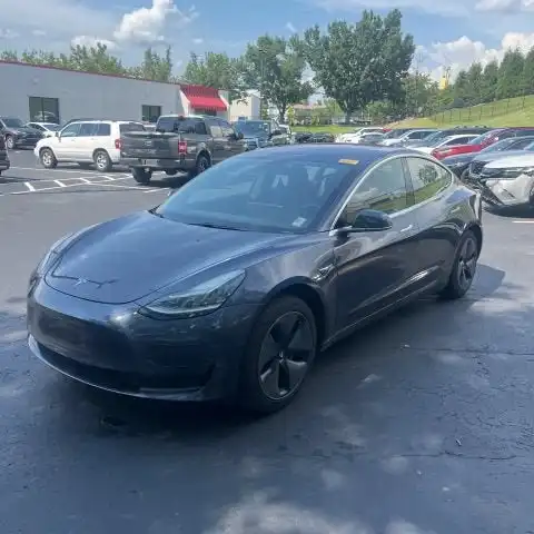 2018 Tesla Model 3 Long Range's photo
