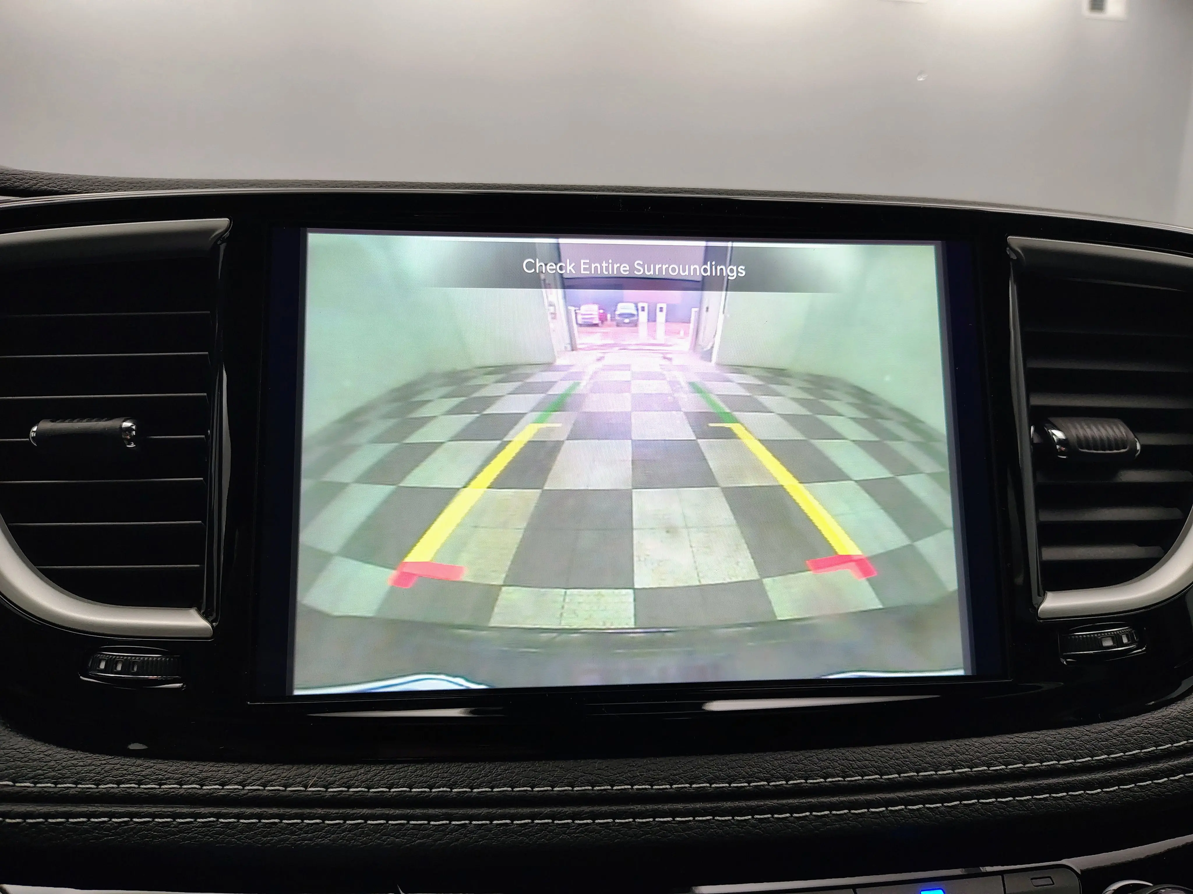 2026 Chrysler Pacifica Select photo 4