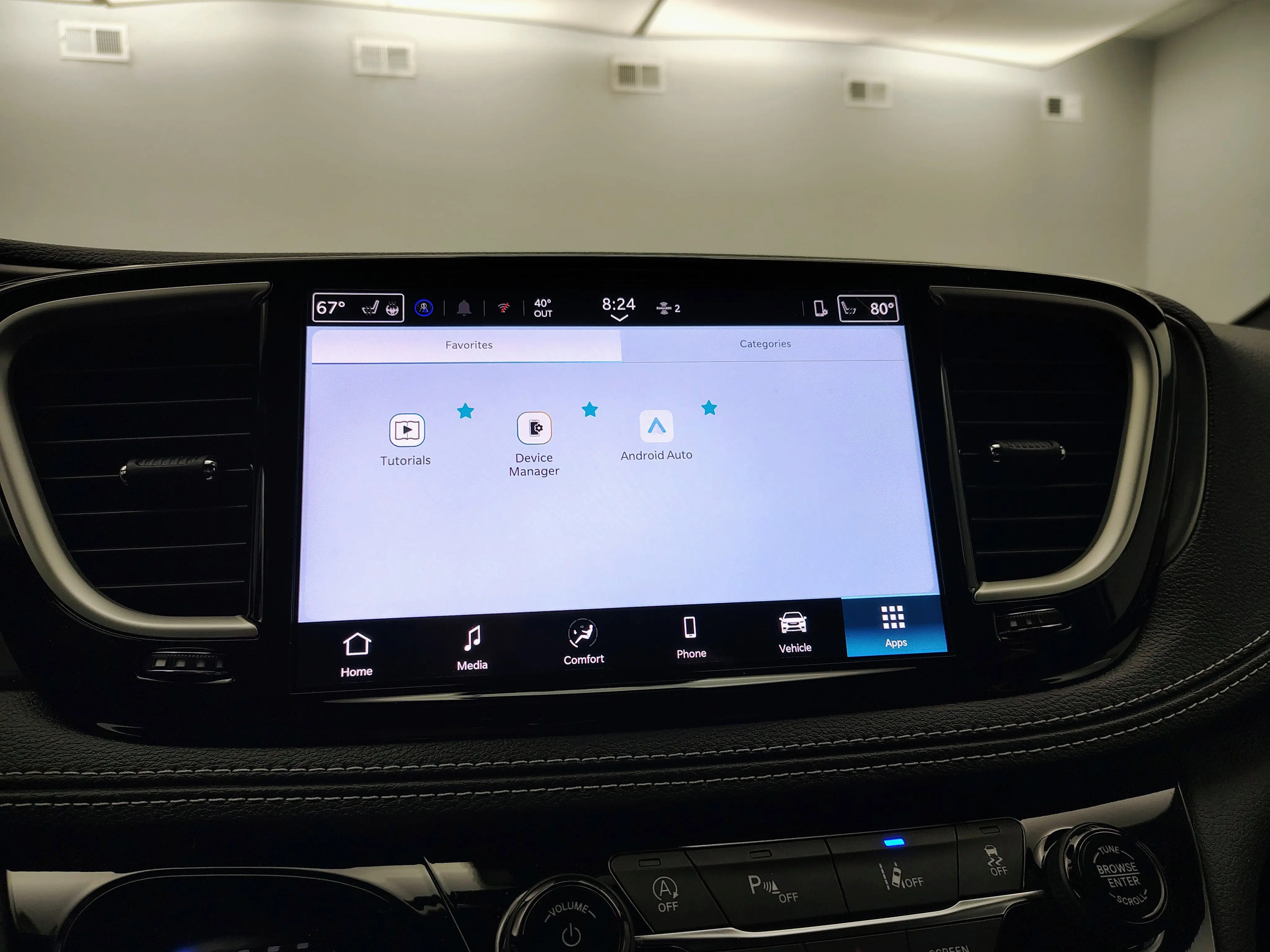 2026 Chrysler Pacifica Select photo 3