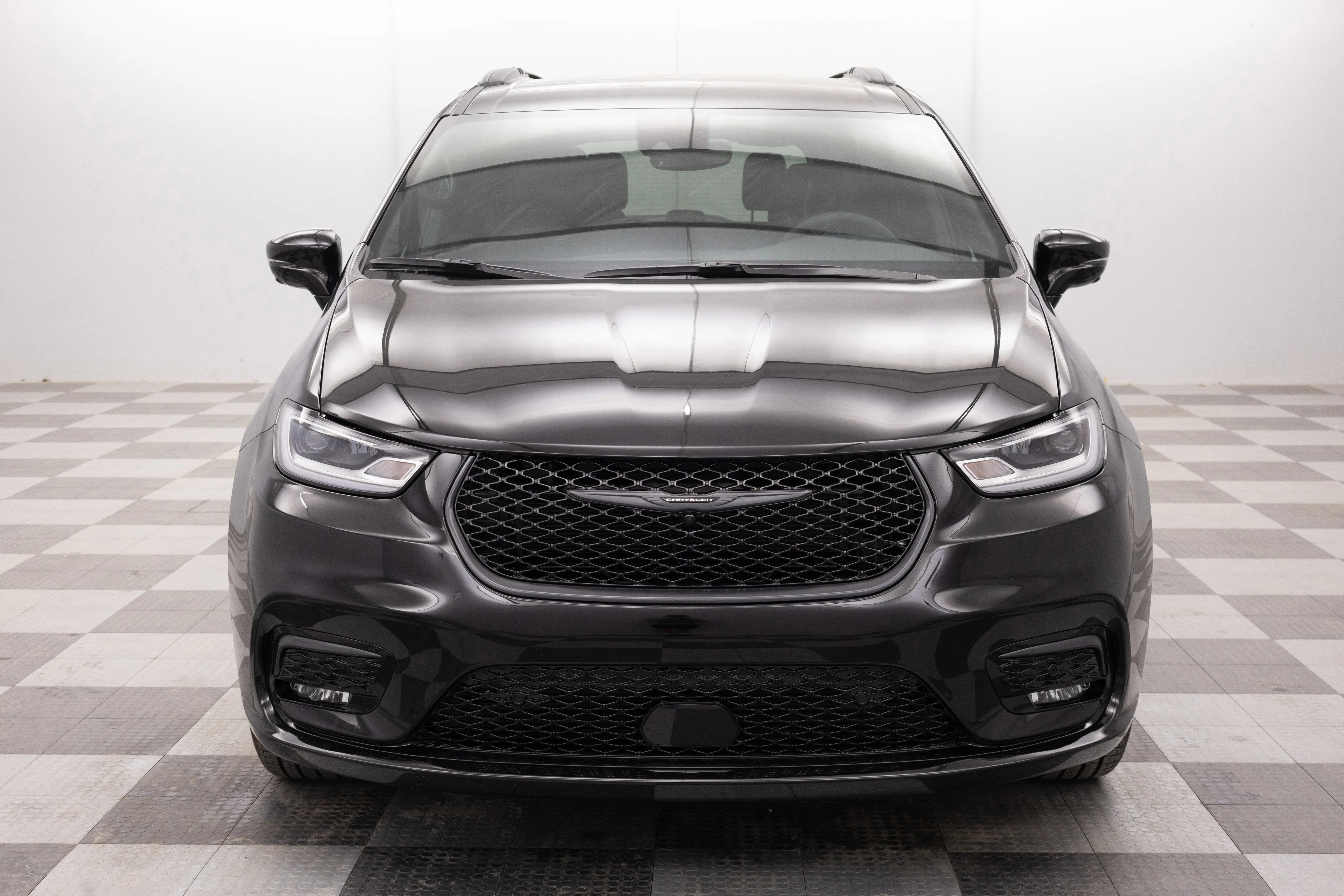 2026 Chrysler Pacifica Select photo 5
