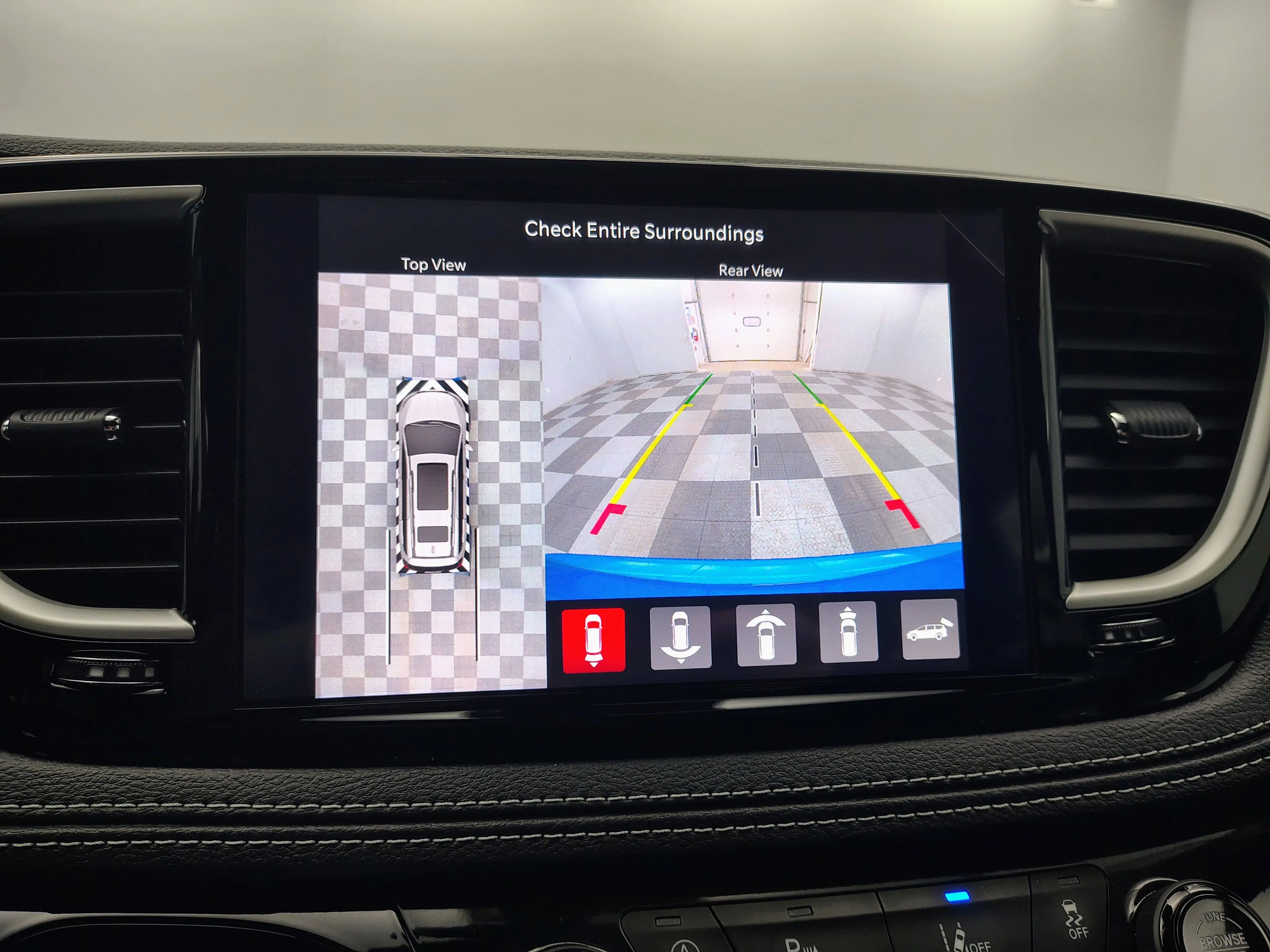 2026 Chrysler Pacifica Select photo 4