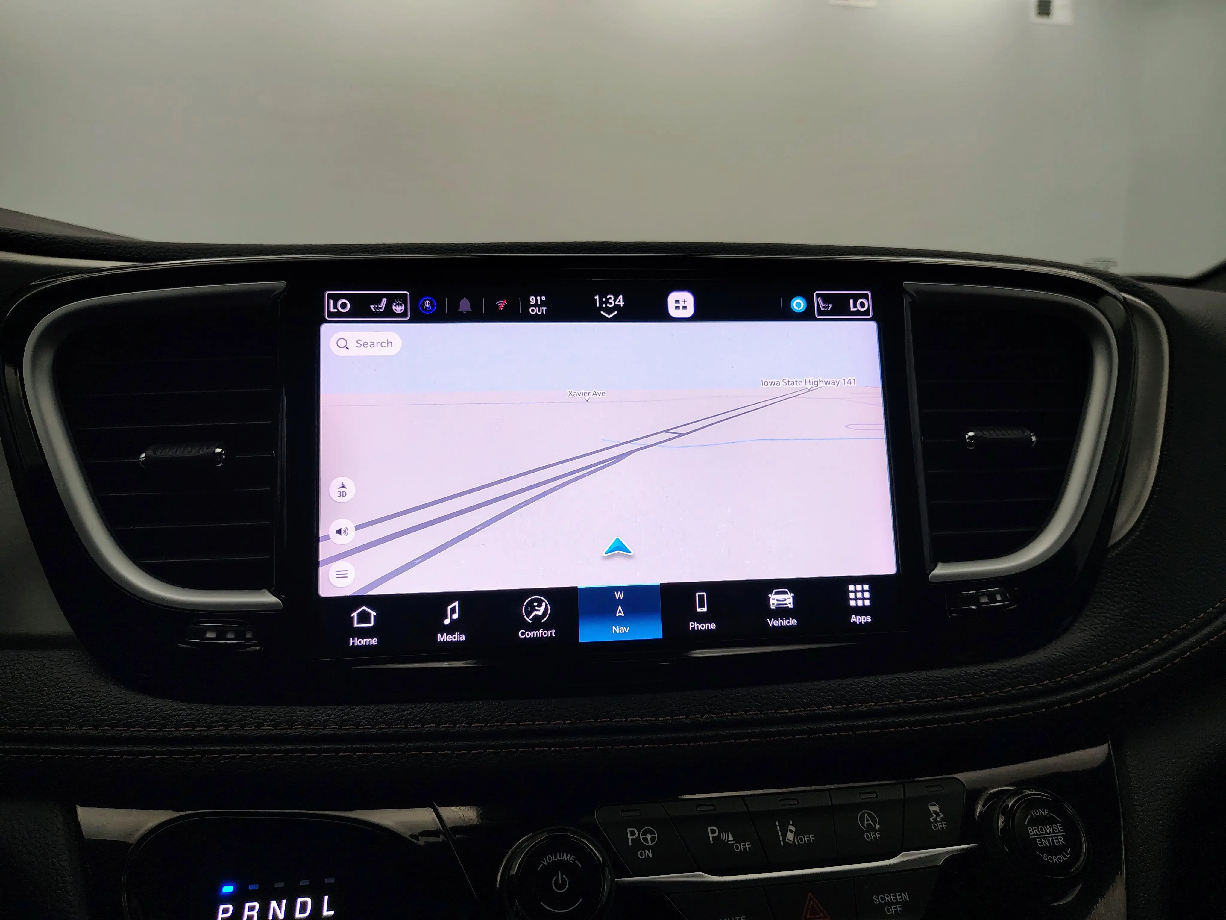 2024 Chrysler Pacifica Pinnacle photo 4