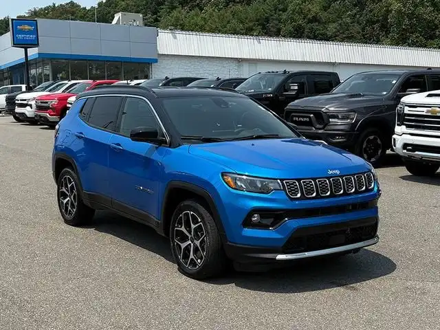 2025 Jeep Compass Limited 4X4's photo