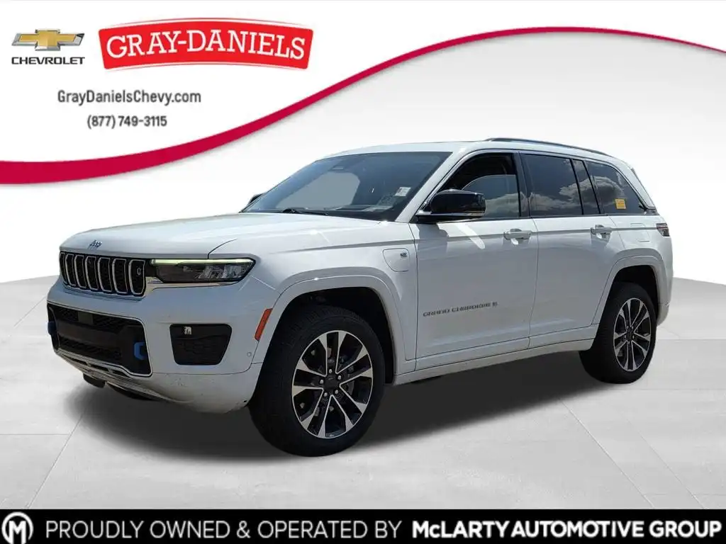 2022 Jeep Grand Cherokee Overland 4xe 4x4's photo