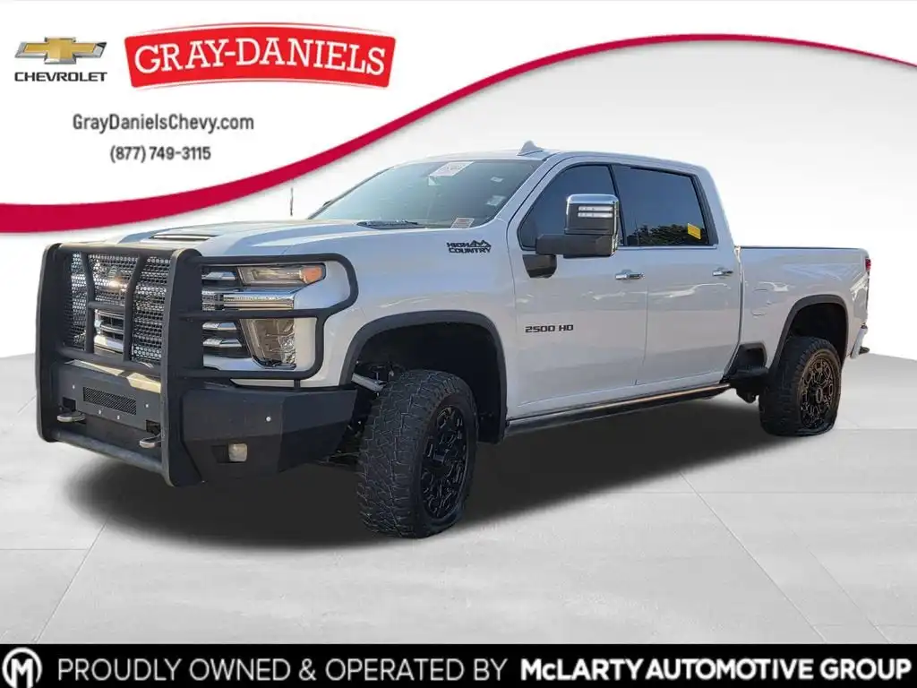 2022 Chevrolet Silverado HD High Country 4WD Crew Cab Standard Box's photo