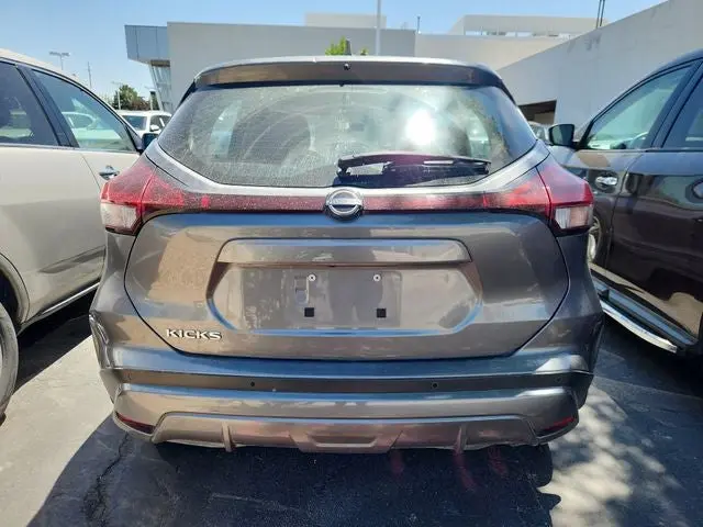 2024 Nissan Kicks 1.6 S photo 4