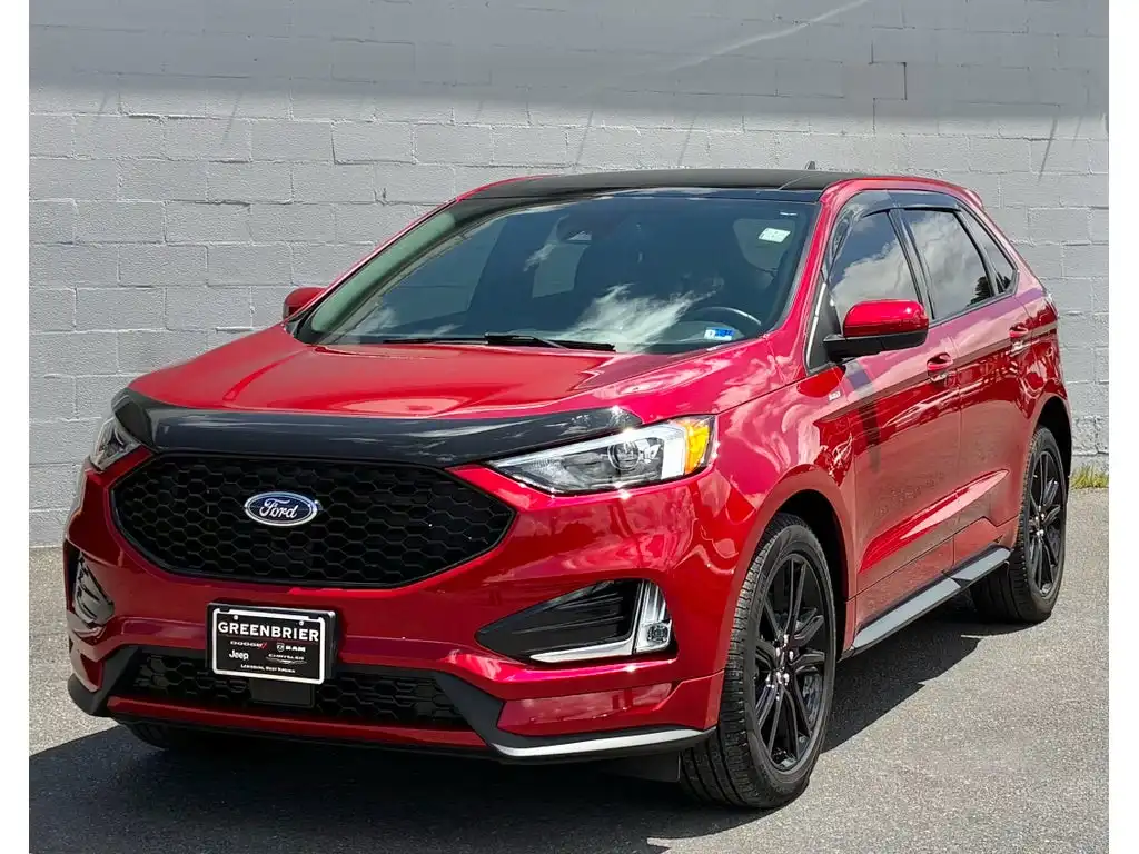 2024 Ford Edge ST-Line AWD's photo