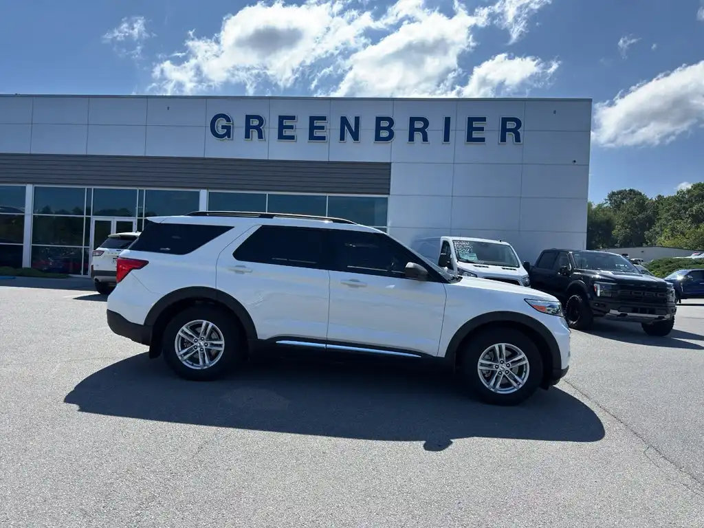 2021 Ford Explorer XLT RWD's photo