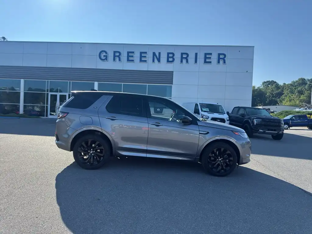 2023 Land Rover Discovery Sport 2.0 S R-Dynamic's photo