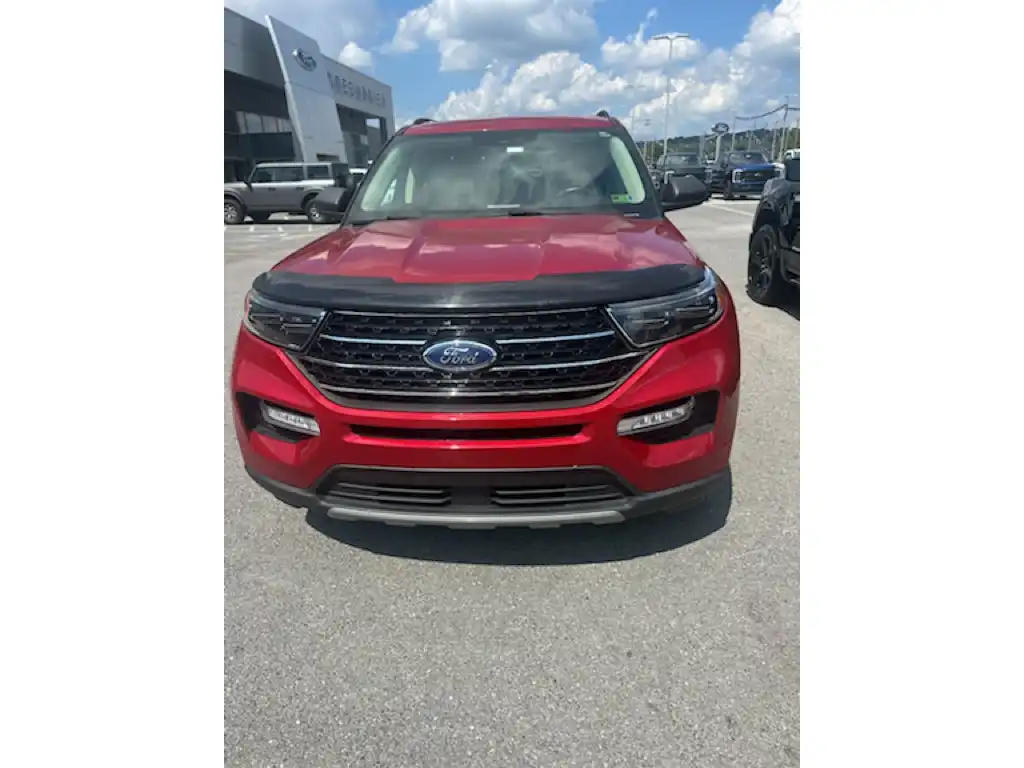 2021 Ford Explorer XLT 4WD's photo