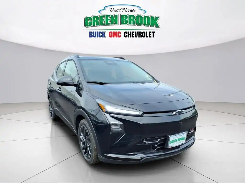 2027 Chevrolet Bolt EV RS Auto's photo