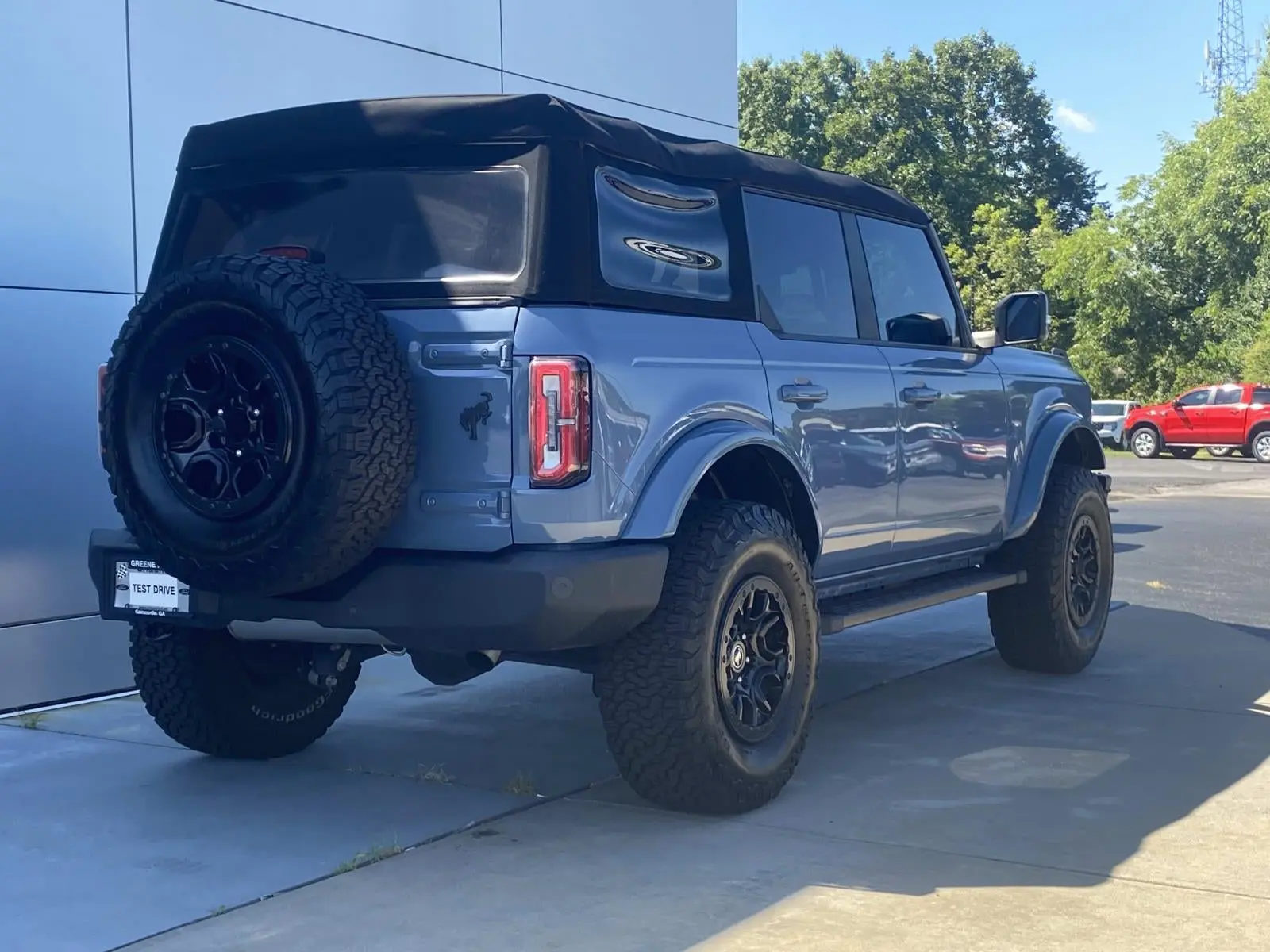 2023 Ford Bronco Outer Banks 4x4 photo 4