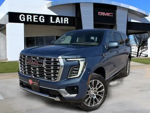 2026 GMC Yukon Denali AWD's photo