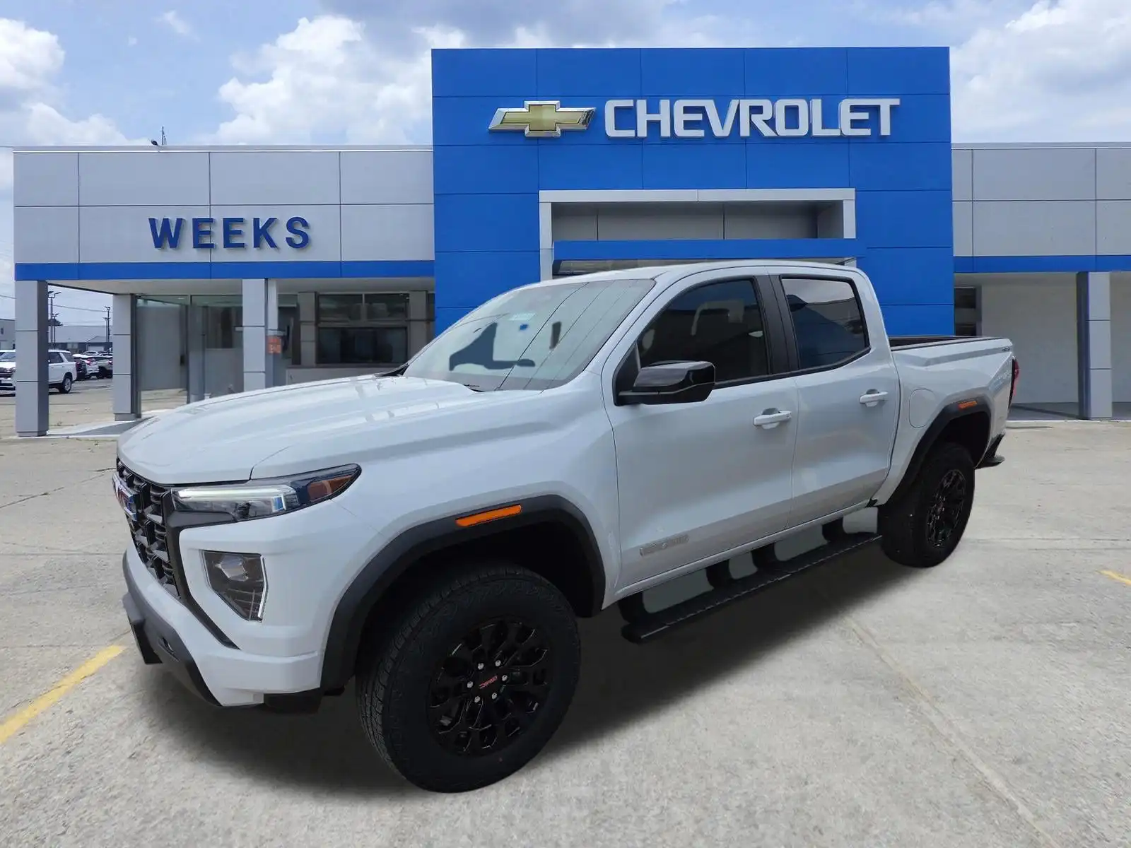 2026 GMC Canyon Elevation 4WD Crew Cab Short Box's photo