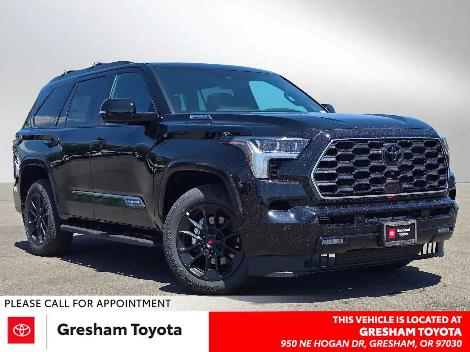 2026 Toyota Sequoia Platinum 4WD i-FORCE MAX Hybrid's photo