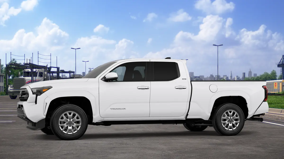 2026 Toyota Tacoma SR5 4x4 Double Cab Long Bed photo 3