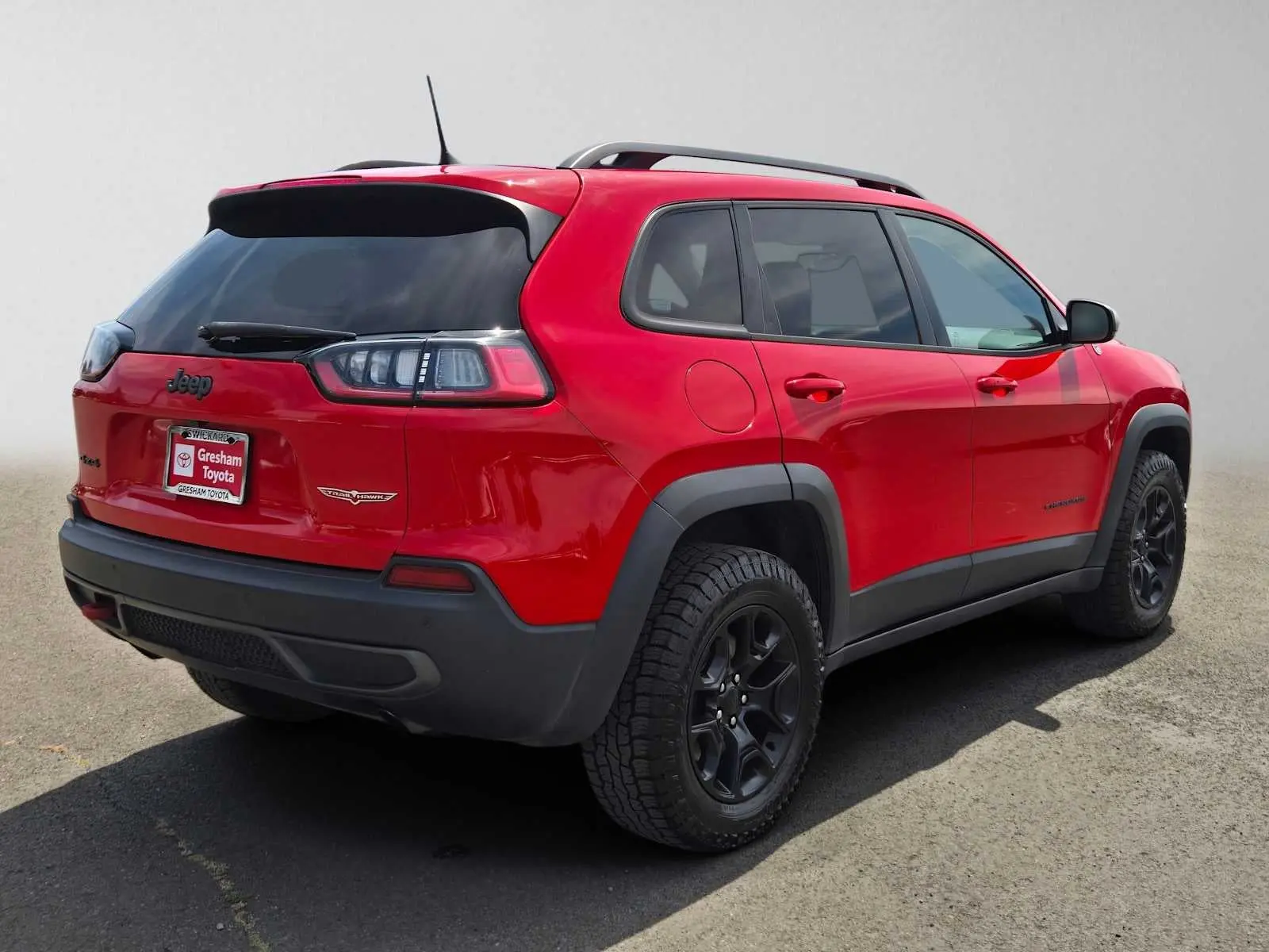 2019 Jeep Cherokee Trailhawk 4X4 photo 3